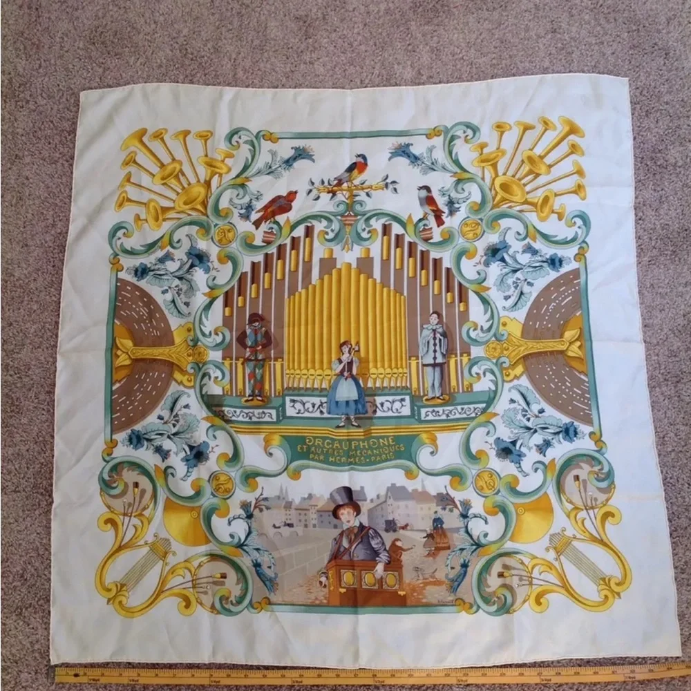 Hermès Scarf Orgauphone et Autres Mecaniques Silk